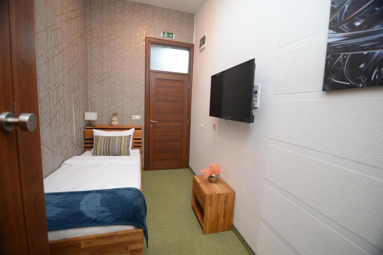 Apartmani Carolija Lucani Zewnętrze zdjęcie