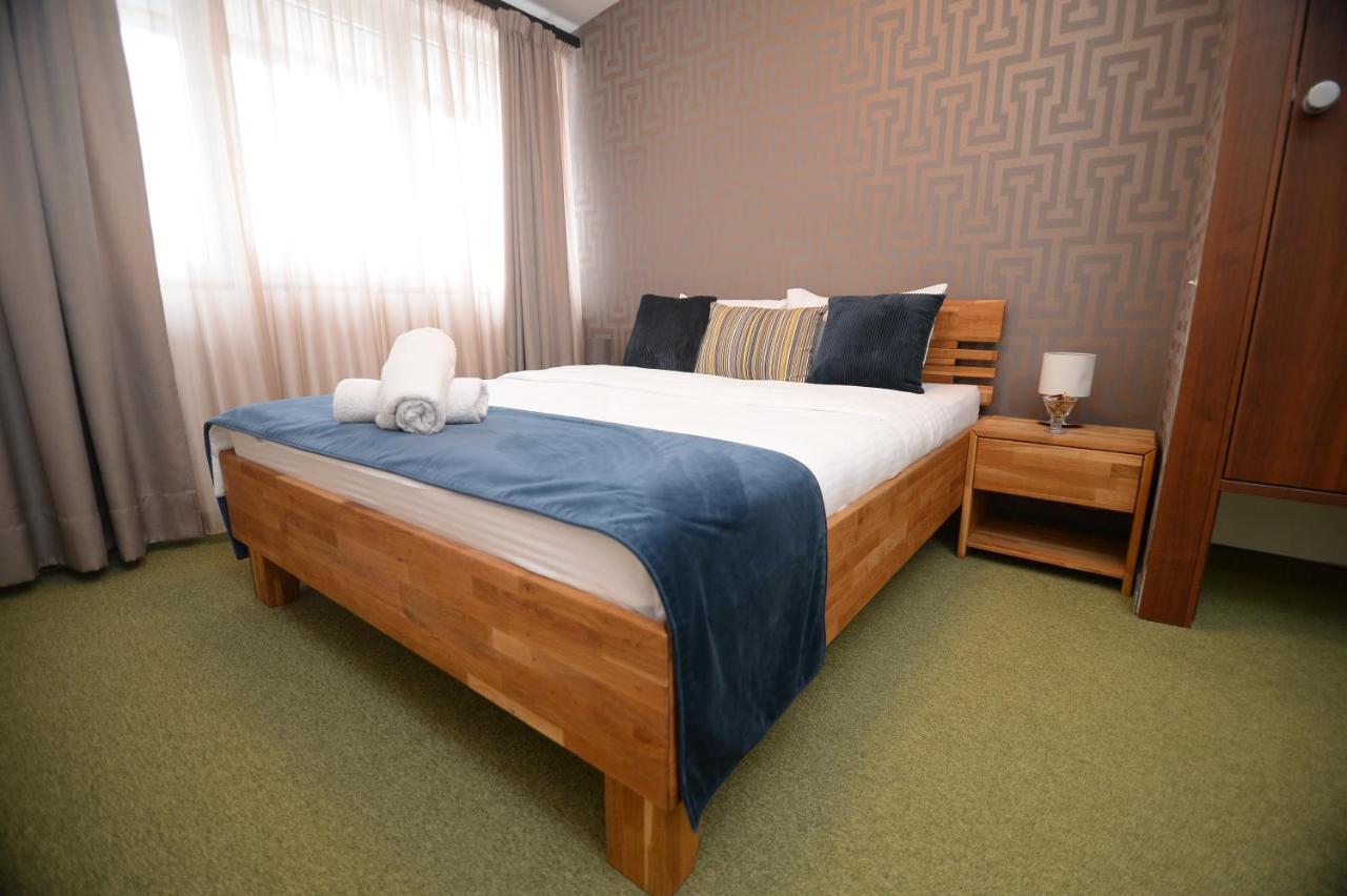 Apartmani Carolija Lucani Zewnętrze zdjęcie