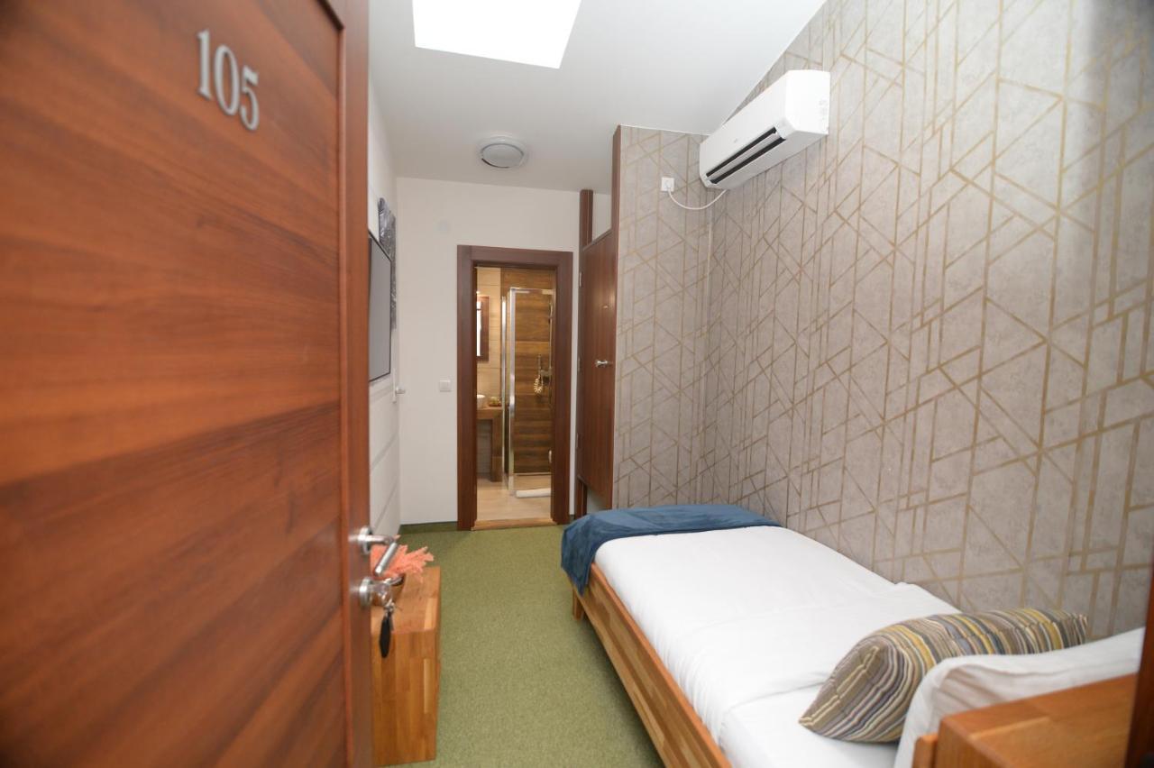 Apartmani Carolija Lucani Zewnętrze zdjęcie